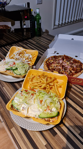 Photo of Chicos Pizza Kebab House Narberth - 3 Market St, Narberth SA67 7AX